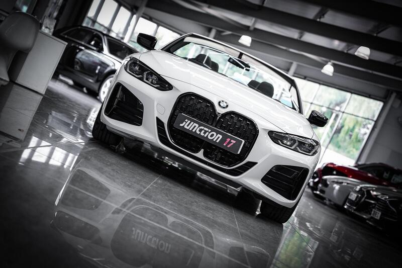 BMW 4 Series view 4