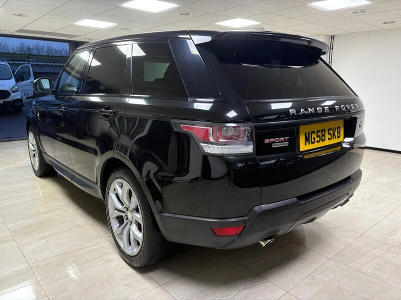 Land Rover Range Rover view 5