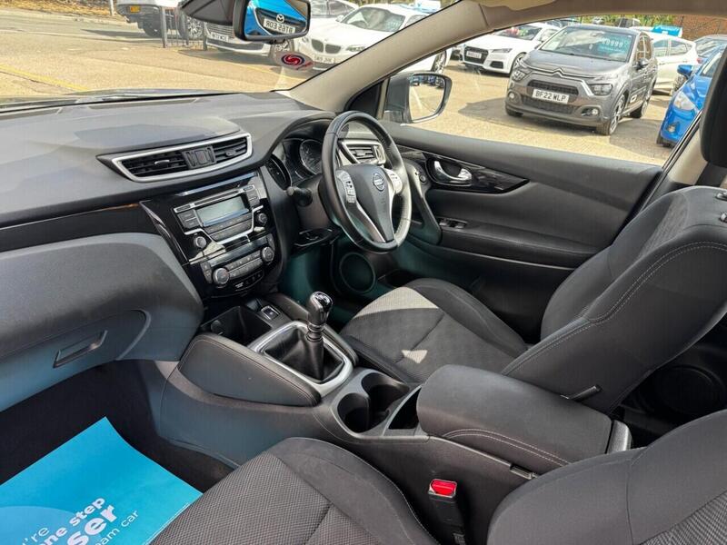 Nissan Qashqai view 3