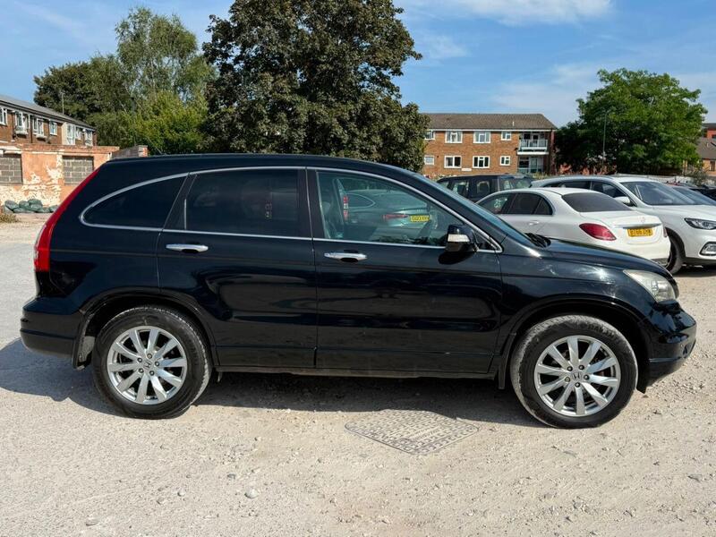 Honda CR-V view 4