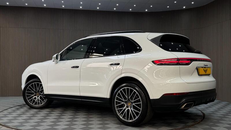 Porsche Cayenne view 2