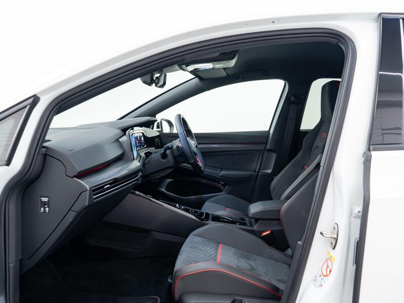 Volkswagen Golf view 7