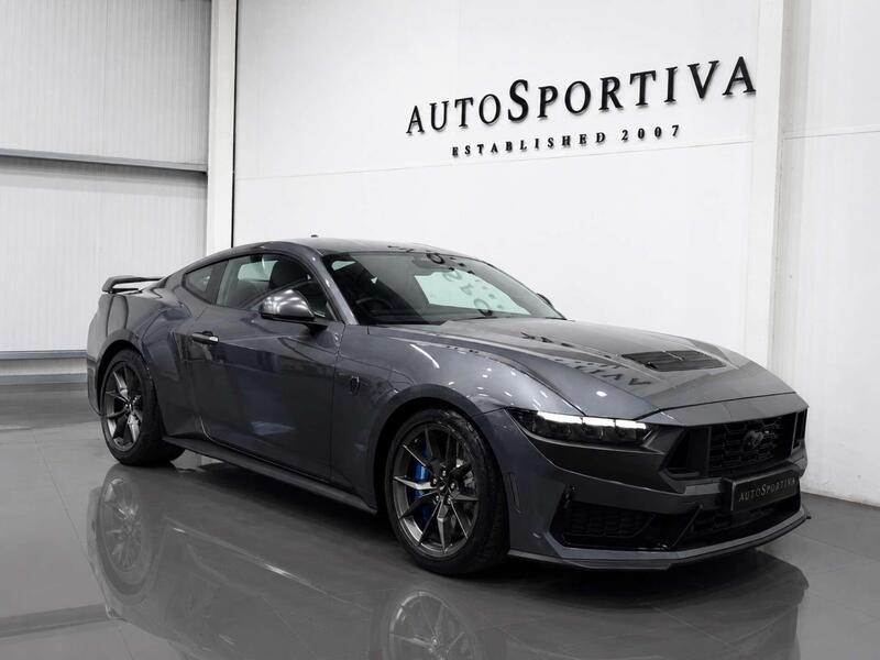 Ford Mustang view 5