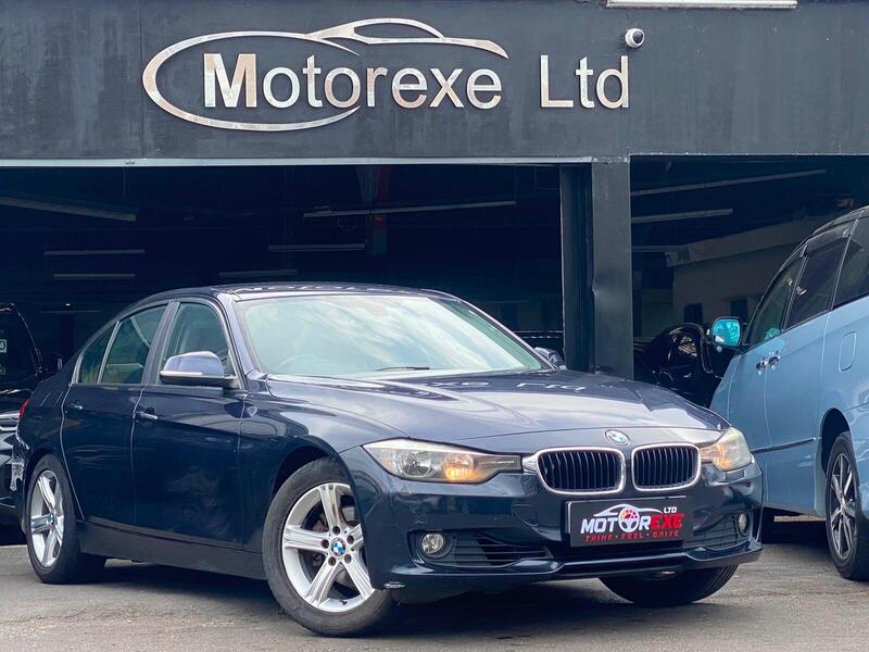 BMW 3 Series view 6