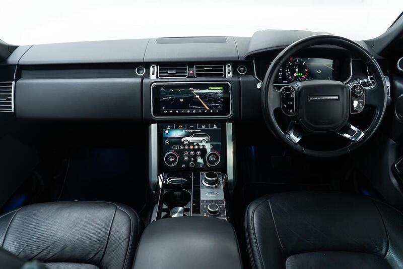 Land Rover Range Rover view 2