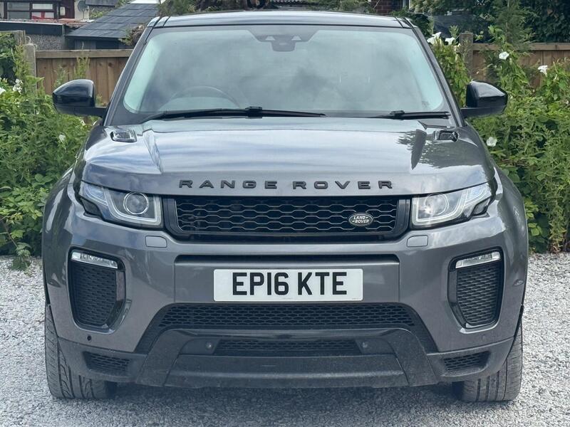 Land Rover Range Rover Evoque view 2