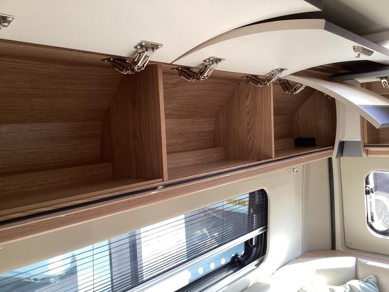 Auto-Trail V-Line 610 Sport — image 27