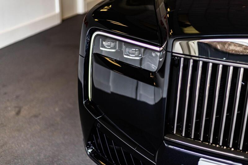Rolls-Royce Cullinan view 2