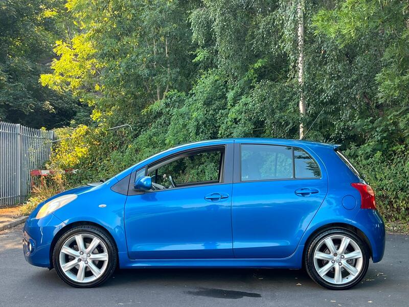 Toyota Yaris view 6
