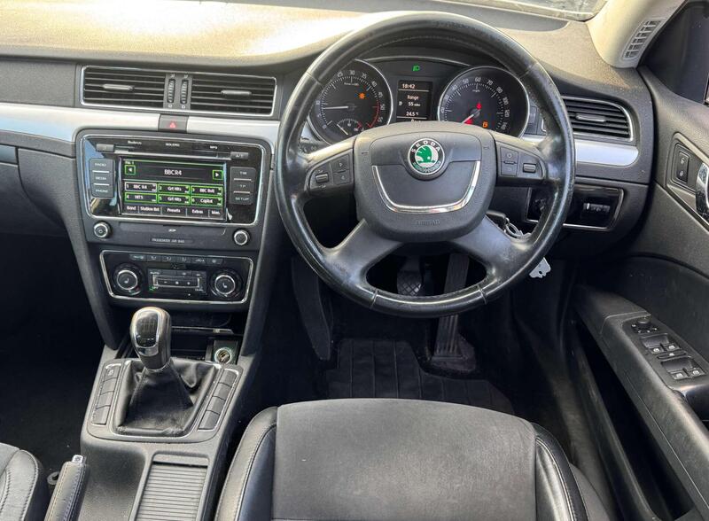 Skoda Superb view 2
