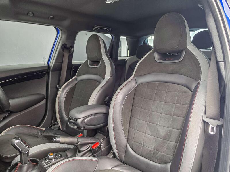 Mini Cooper view 2