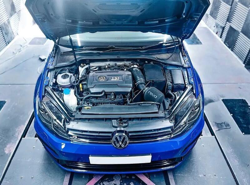 Volkswagen Golf secondary view