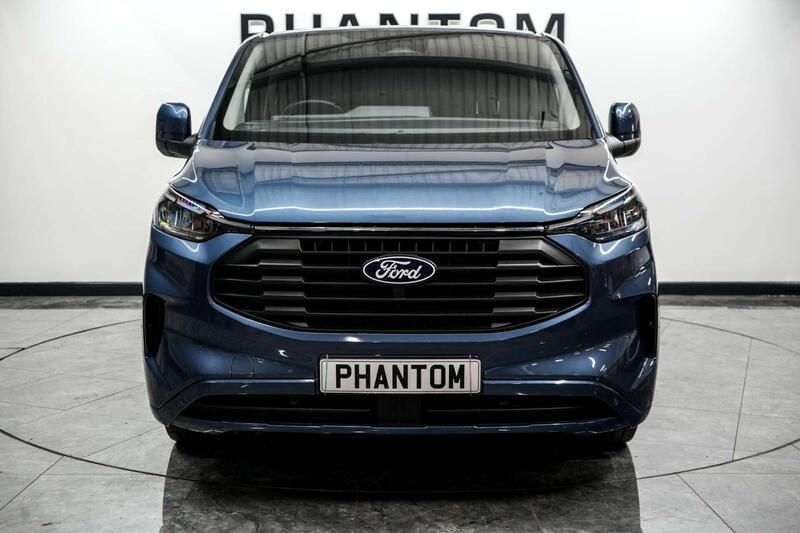 Ford Transit Custom view 2