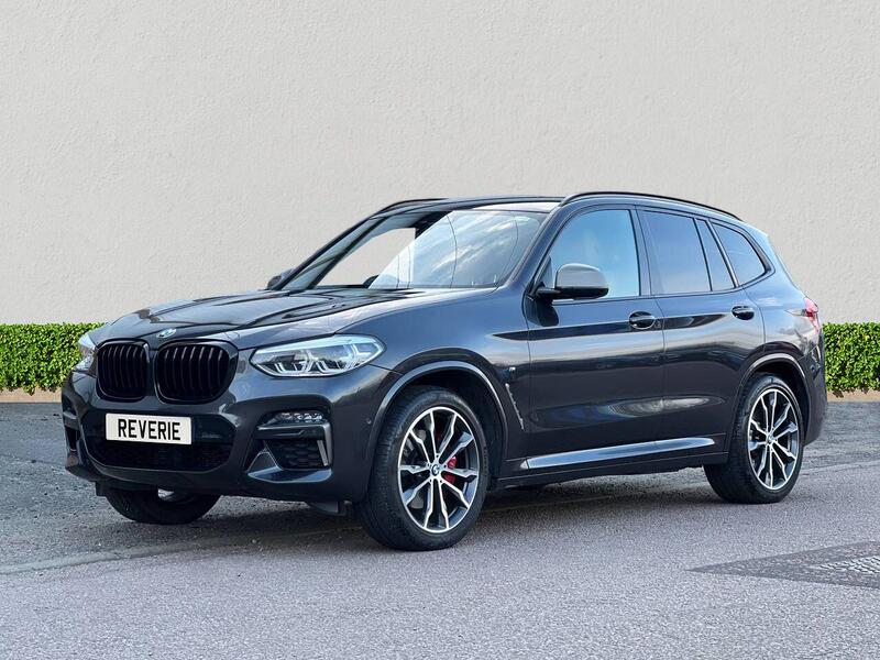 BMW X3 view 3