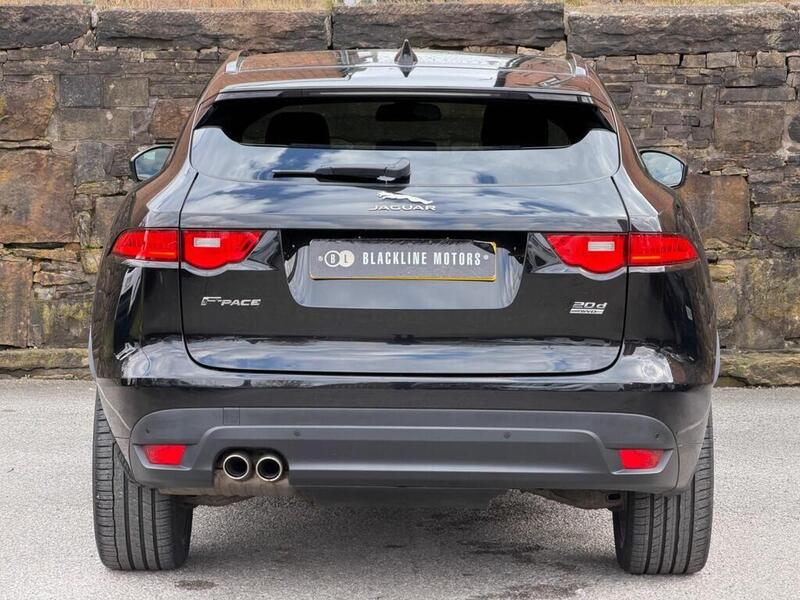 Jaguar F-Pace view 7