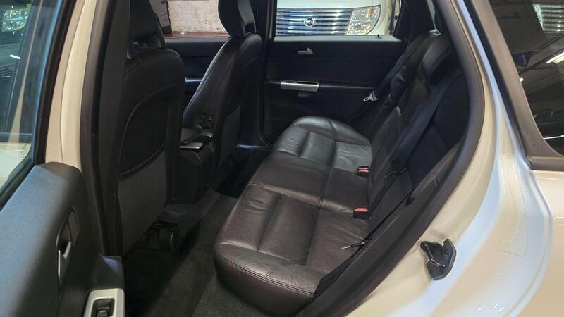 Volvo V50 view 6