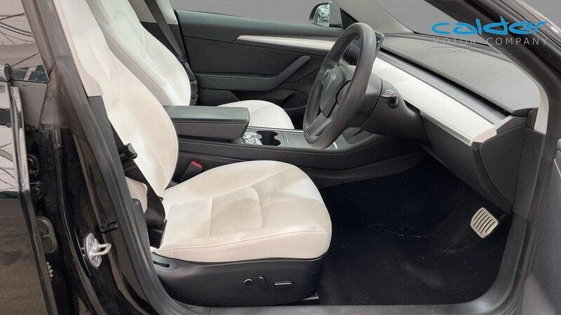 Tesla Model 3 view 3