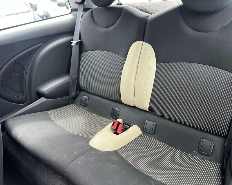 Mini Cooper view 7