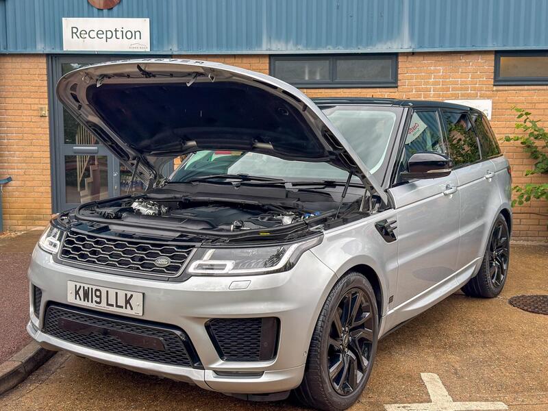 Land Rover Range Rover Sport view 6