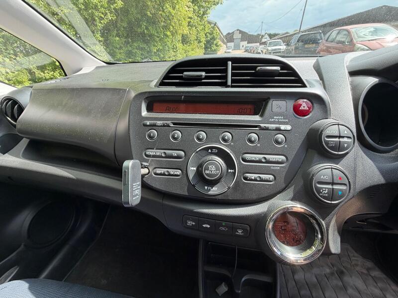 2013 Honda Jazz — photo 11