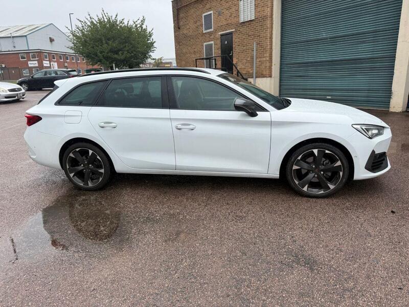 Cupra Leon view 4