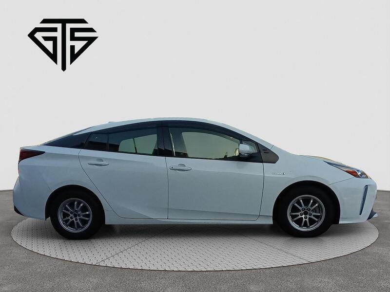 Toyota Prius view 2