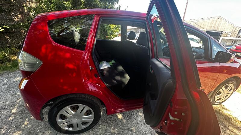 2010 Honda Jazz — photo 19