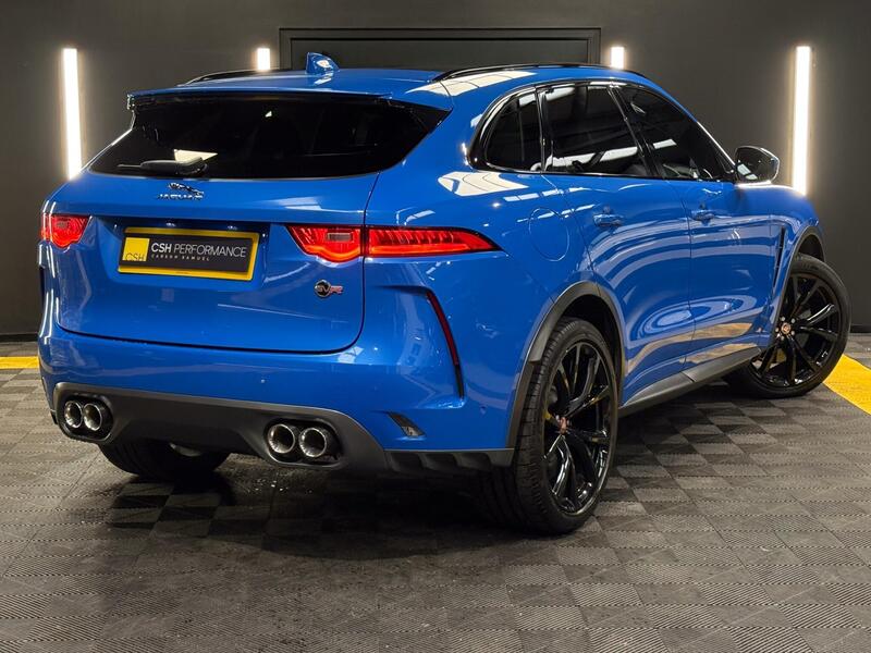 Jaguar F-Pace view 5