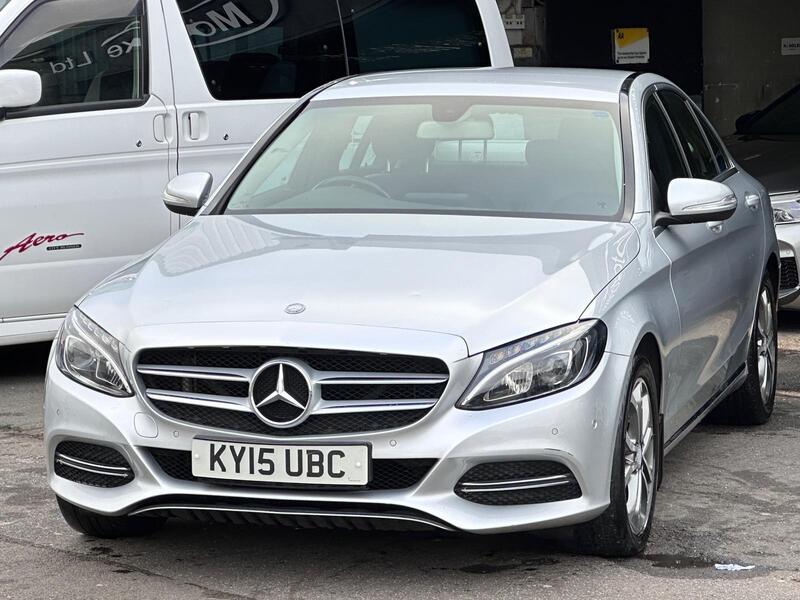 Mercedes-Benz C Class view 4