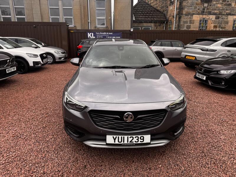 Vauxhall Insignia view 5