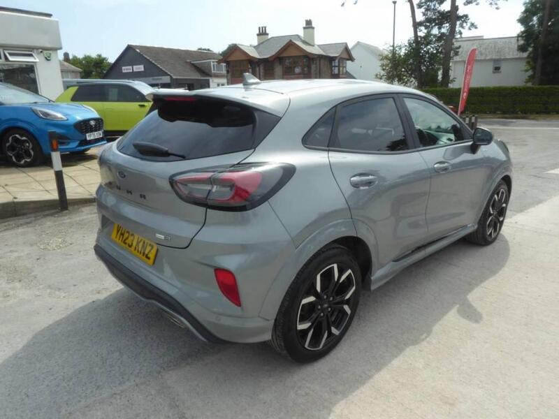Ford Puma view 3
