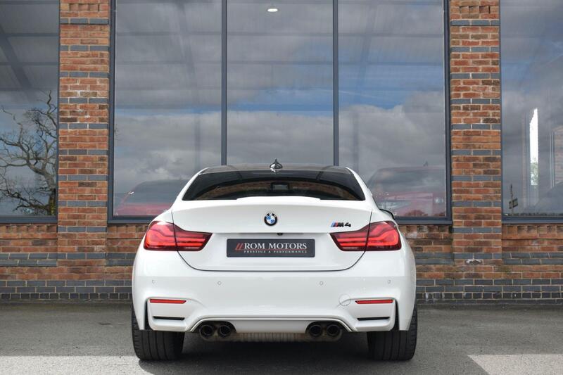 BMW M4 view 6