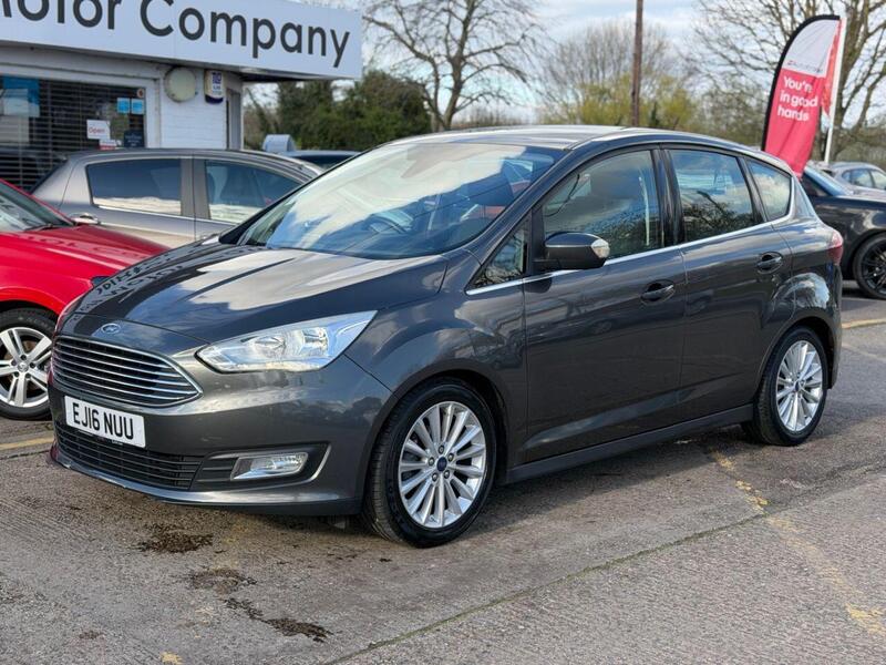 Ford C-Max view 5