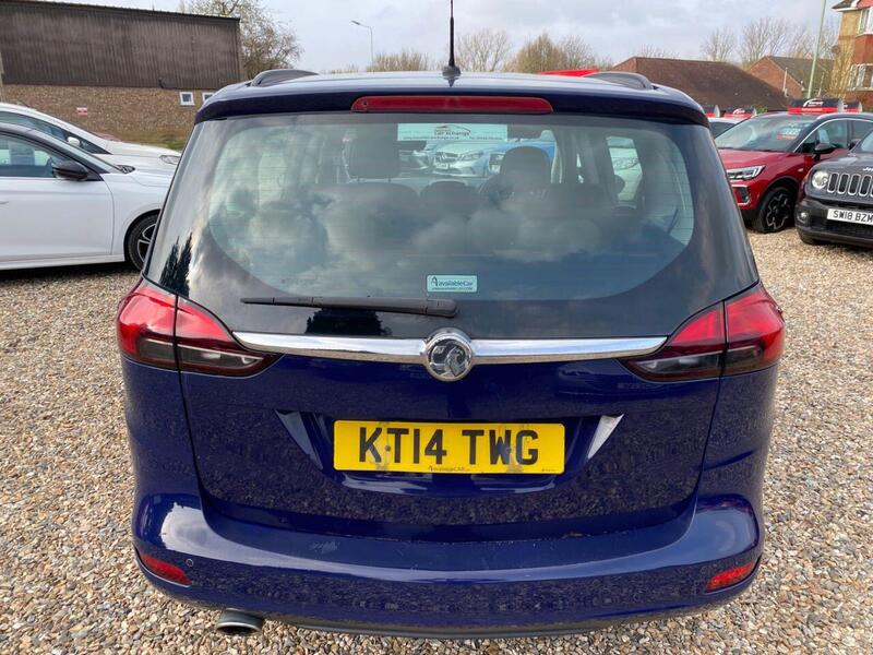 Vauxhall Zafira Tourer view 5