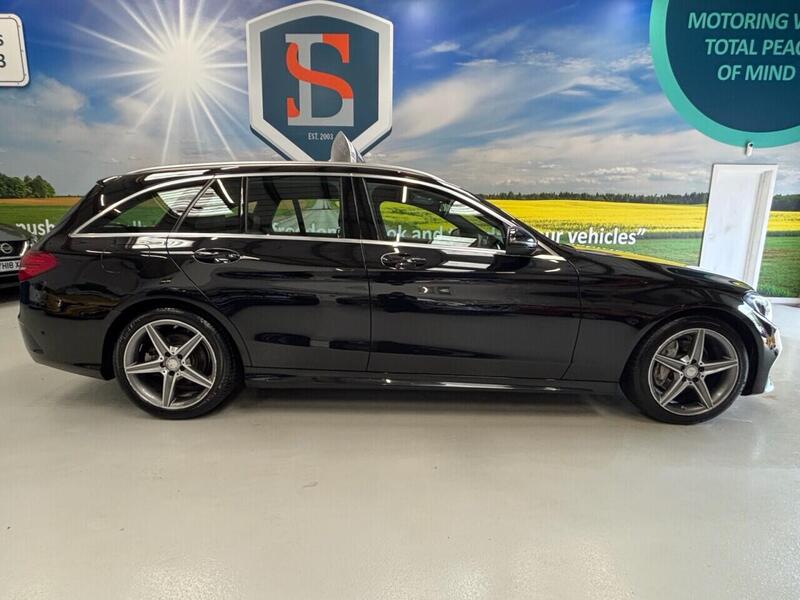 Mercedes-Benz C Class view 4