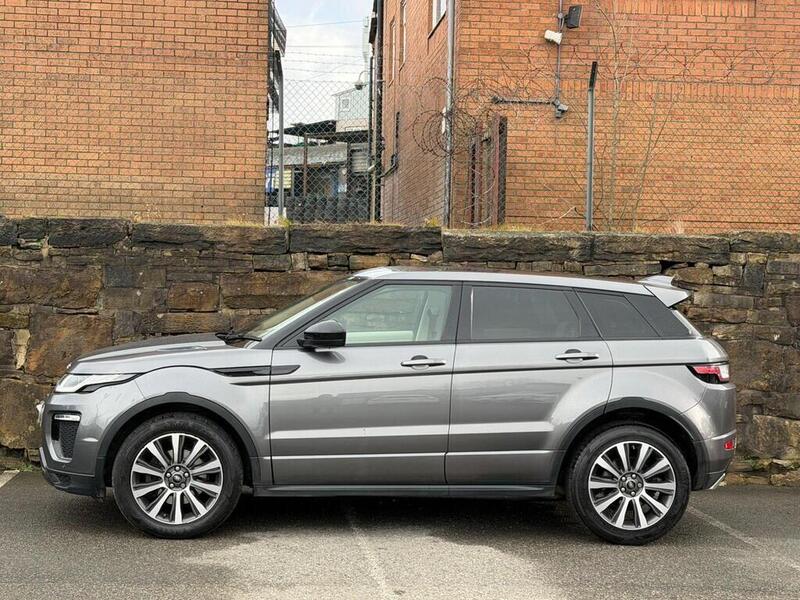 Land Rover Range Rover Evoque view 4
