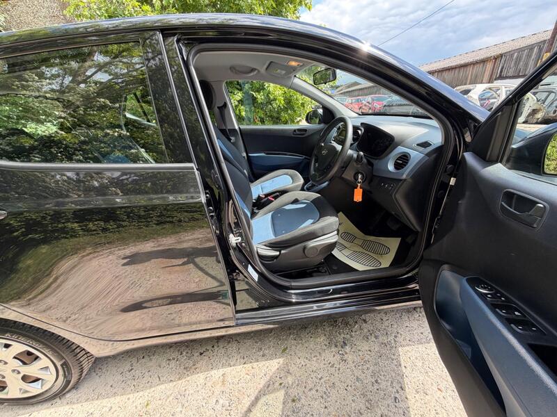 2014 Hyundai i10 — photo 15