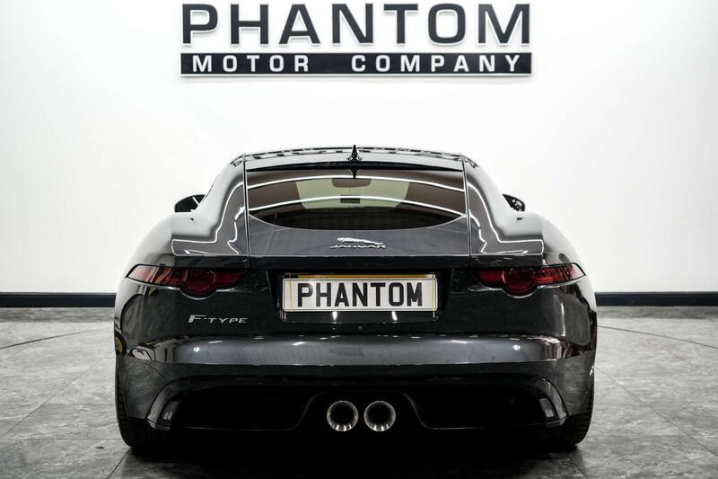 Jaguar F-Type view 4
