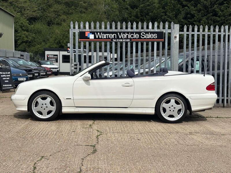 Mercedes-Benz CLK view 5