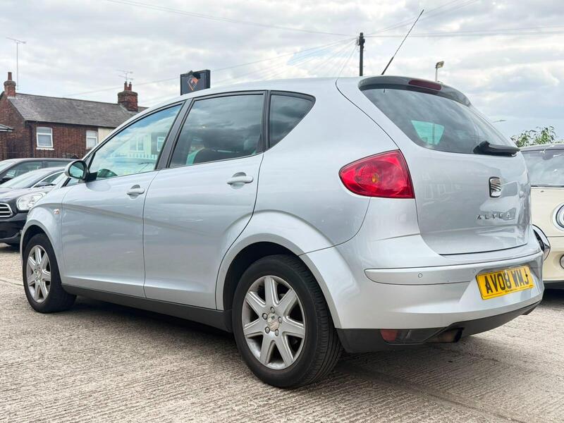 Seat Altea view 5