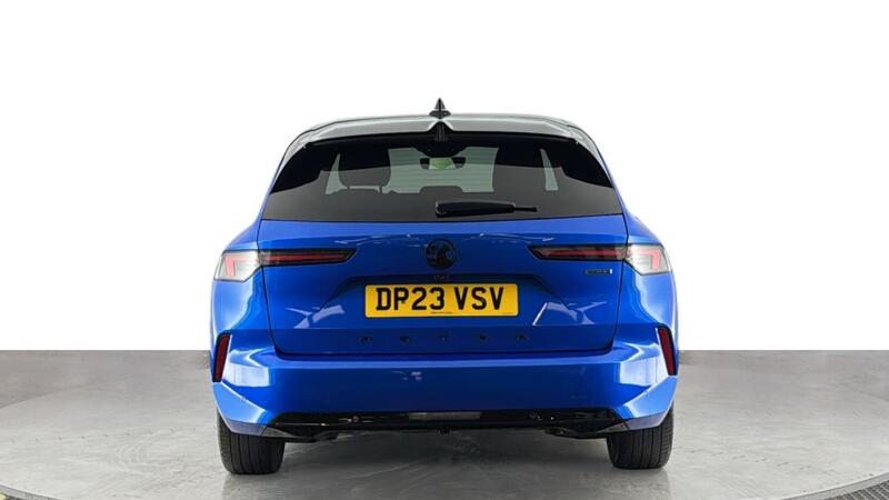 Vauxhall Astra view 5