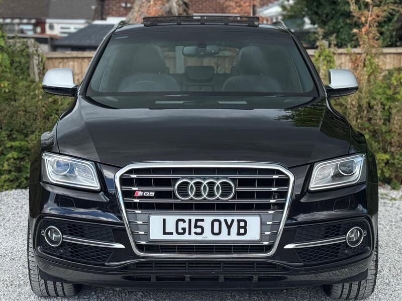 Audi Audi SQ5 view 4