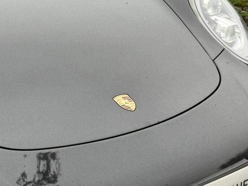 Porsche 911 view 10