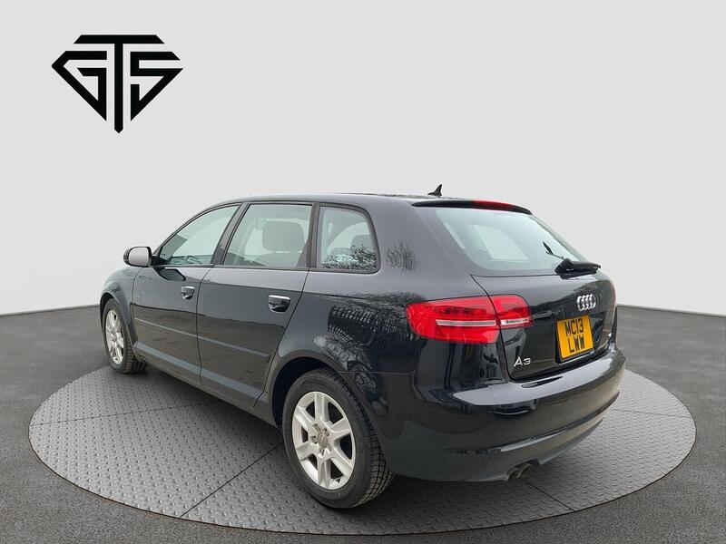 Audi A3 view 5