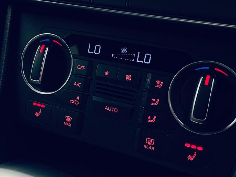 Audi Q3 view 2