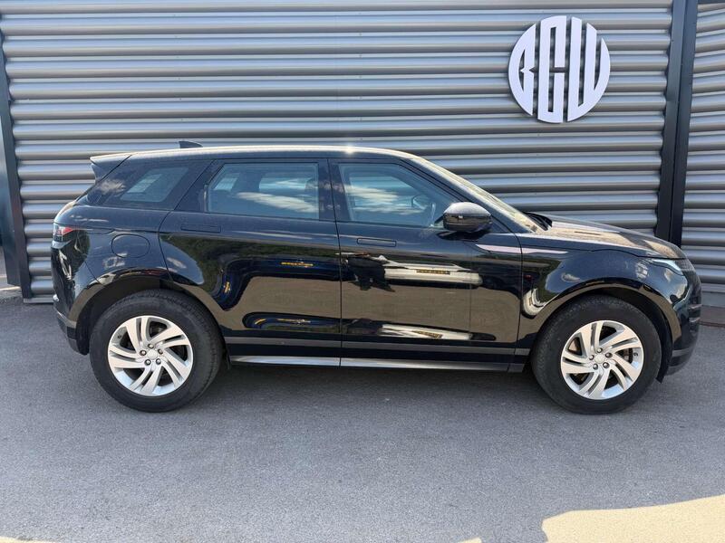 Land Rover Range Rover Evoque view 2