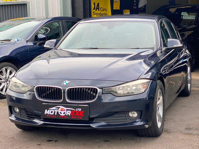 BMW 3 Series view 3