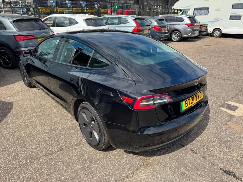 Tesla Model 3 view 6