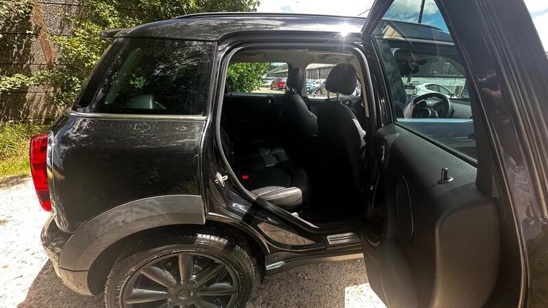 2013 MINI Countryman — photo 29