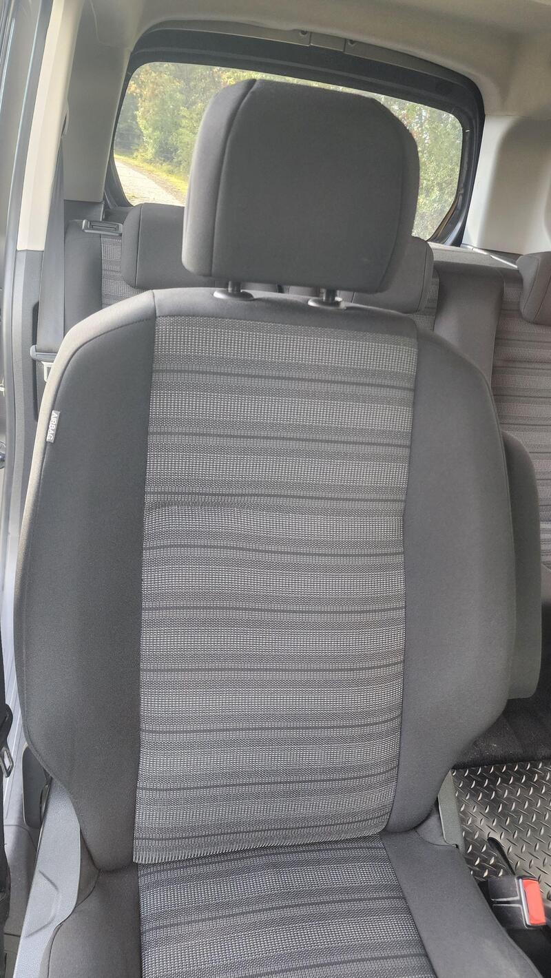 2019 Vauxhall Combo Life — photo 47